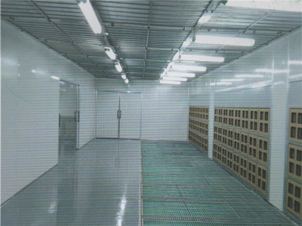 31干式噴漆柜.png